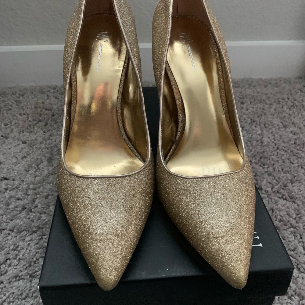 Gold glitter heels. Only worn once. Size 10 with a 4 inch heel
